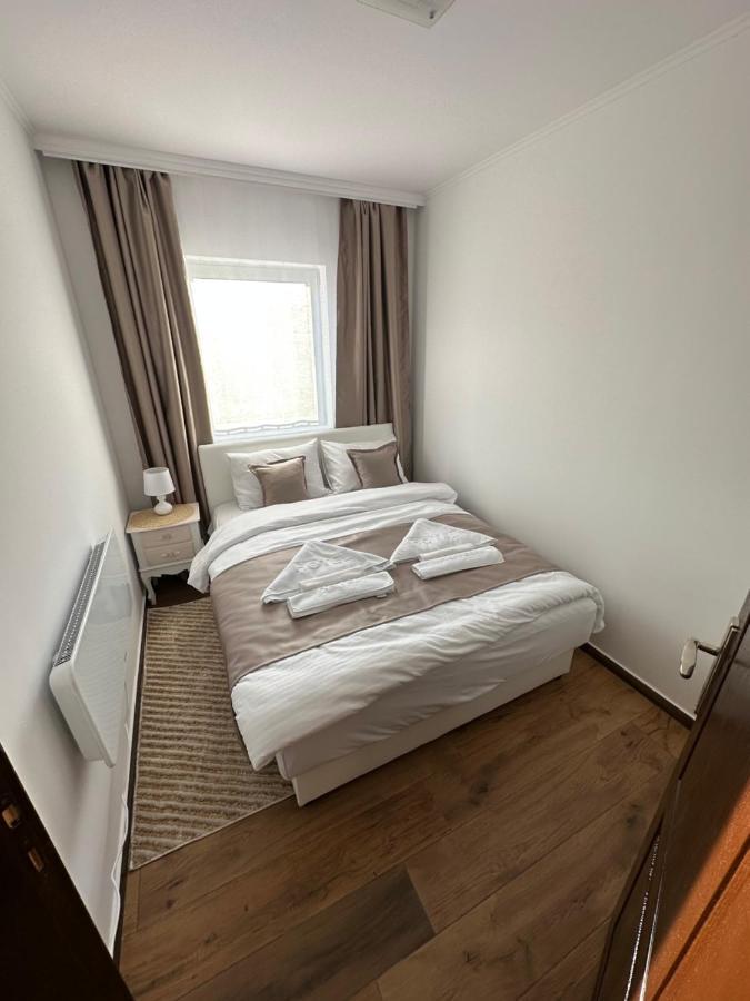 Sky Lux Apartmani Surcin Экстерьер фото